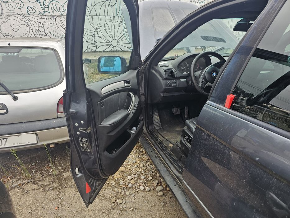 Vand BMW X5 2002