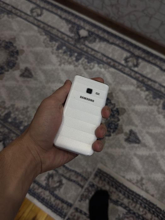 samsung galaxy folder 1