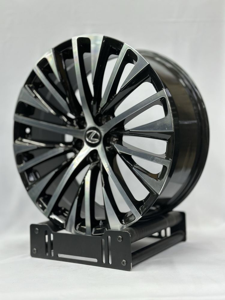Продается комплект диск R21 5x114.3 Lexus