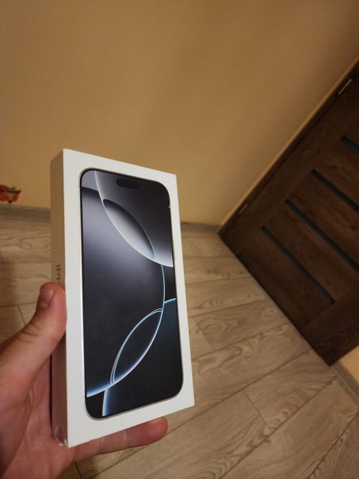 Iphone 16 pro max 512gb [ESIM]