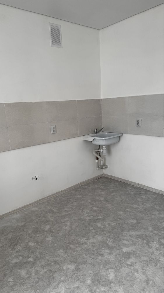 Продам 1 комнатную новую квартиру в ЖК Отбасы пара