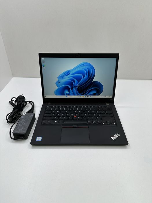 Fane Amanet: Laptop Thinkpad T490 14, i5-8365U TouchScreen 24GB 256GB