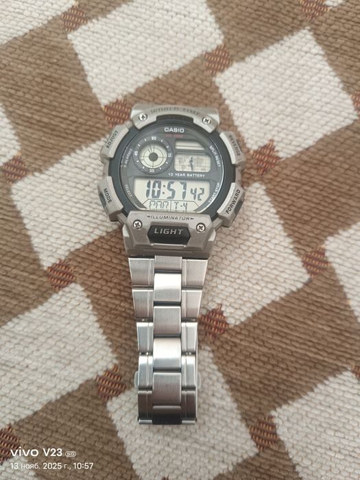Мужские наручные часы фирмы Casio