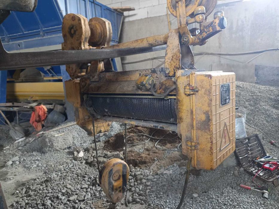 Таль электрическая, грузоподъемность 2 т