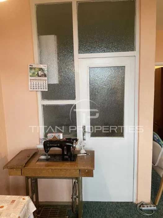 Продава се Двустаен апартамент в Пловдив, Център - 49 кв.м за 2735 €/кв.м - Снимка #4