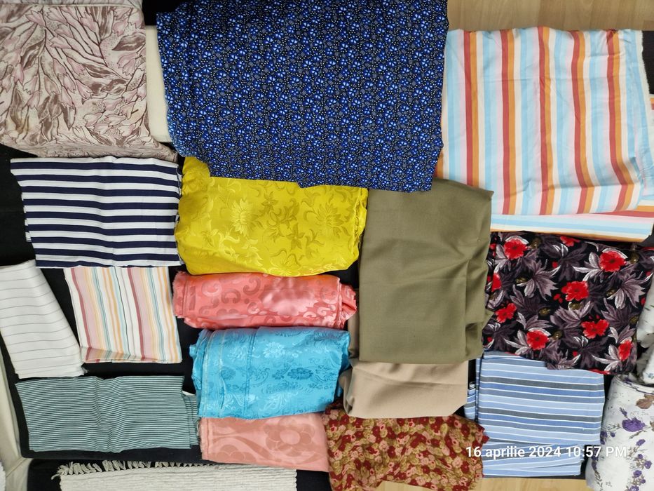 Materiale la metru din stofa, doc, catifea raiata, matase,