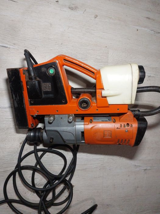Bormasina magnetica fein kbu35q