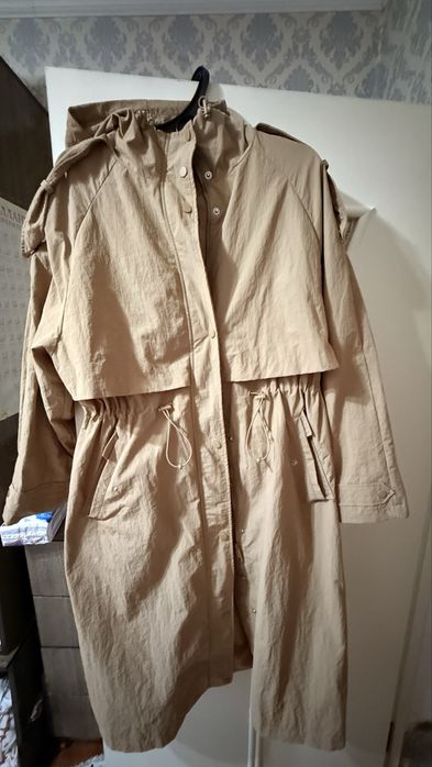 Стильный бежевый плащ — лёгкость и элегантность в одном образе!