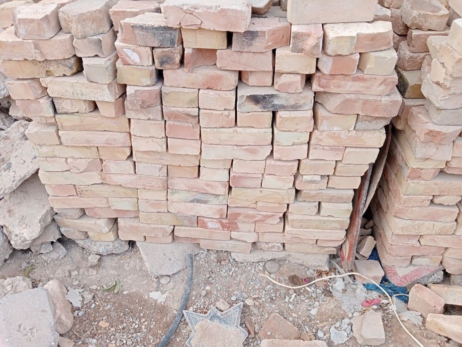 Кирпич новый штуктап сатылады