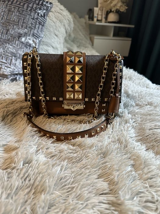 Дамска чанта от естествена кожа Michael Kors