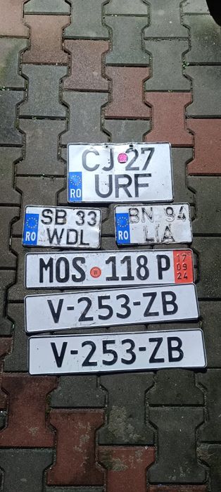 Lot plăcute auto vechi, numere auto colectie