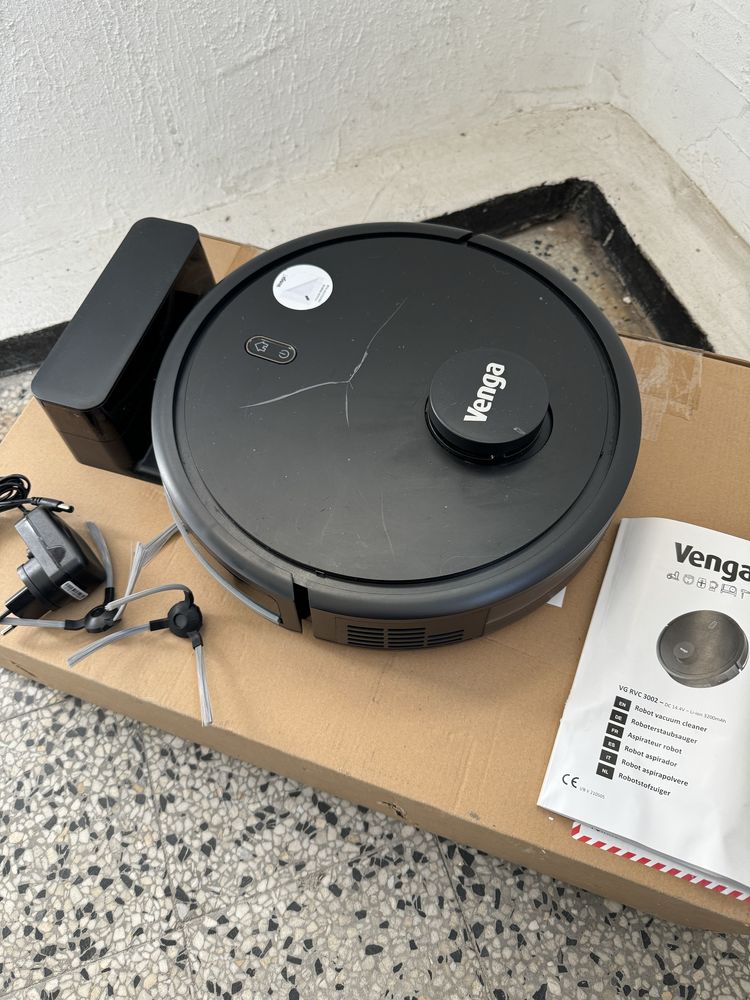 Прахосмукачка Робот Venga RVC 3002 BK, Сухо + Мокро Почистване, WiFi!