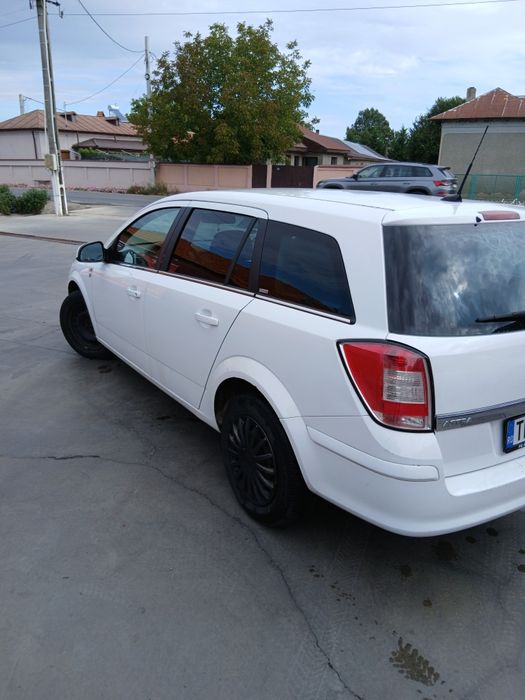 Opel Astra H Facelift 2010