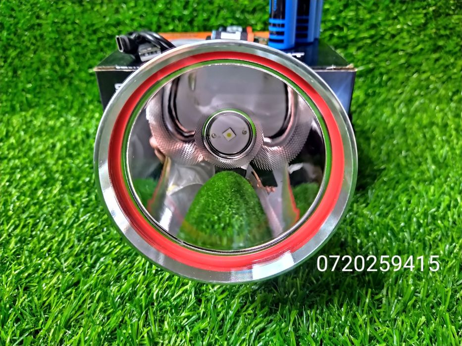 Lanterna Frontala cu Led laser  Pentru Distante Mari 1500-2000 Metri