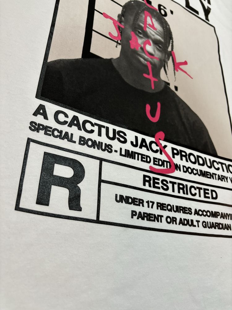 Travis Scott Black/ White/ Pink T-shirt