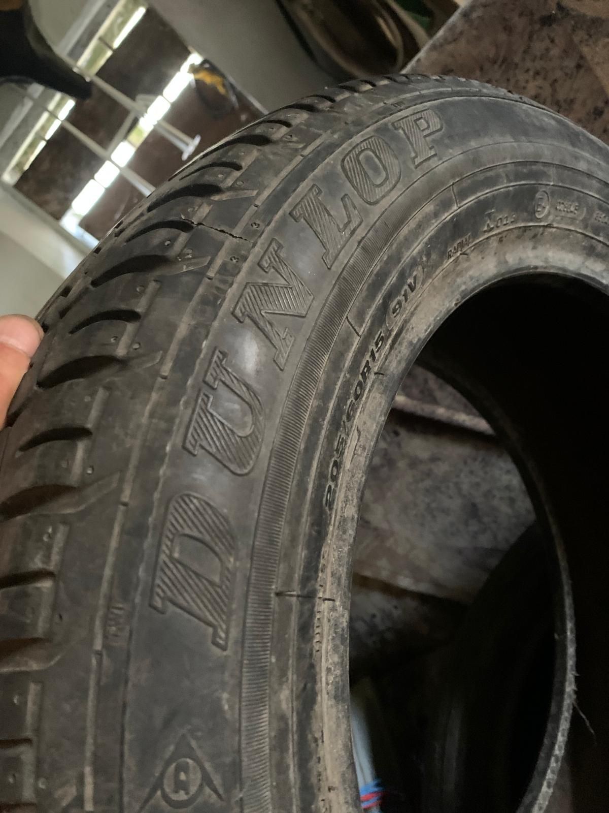 Anvelope 205/60/r15
