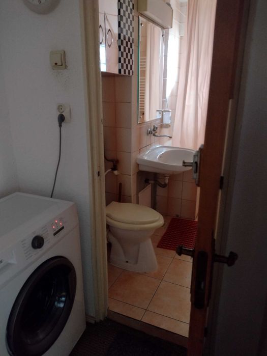 Proprietar închiriez termen lung ap. 2 camere decomandate Șos.Panduri