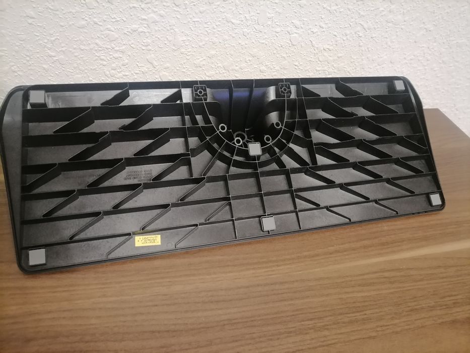 Стойка за телевизор Samsung