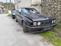 На части E34 BMW 520i