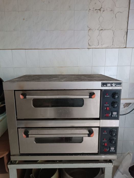 Продам двухярусную духовку