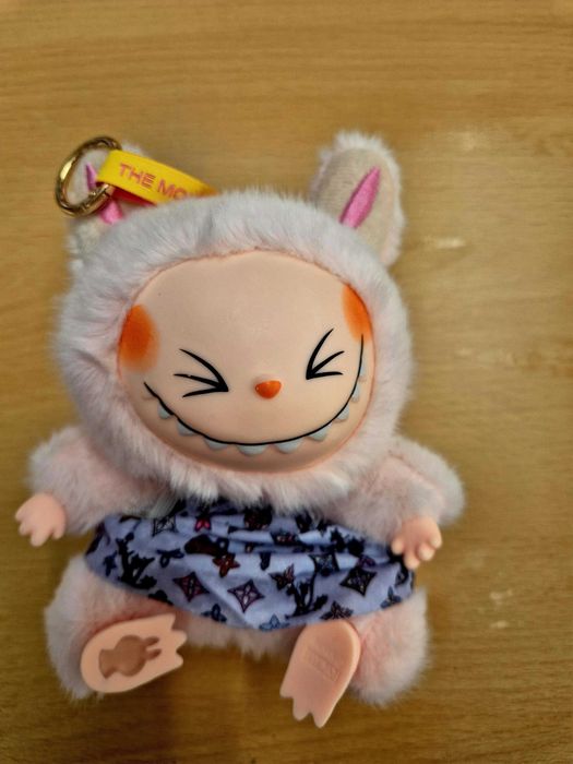 Jucarie   LA  BUBU   Model   Premium