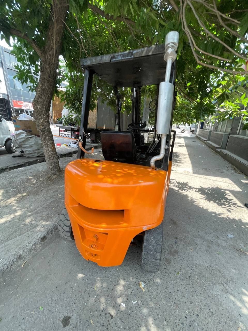 Авто кара 2000 йил 2 тонналик 3200$