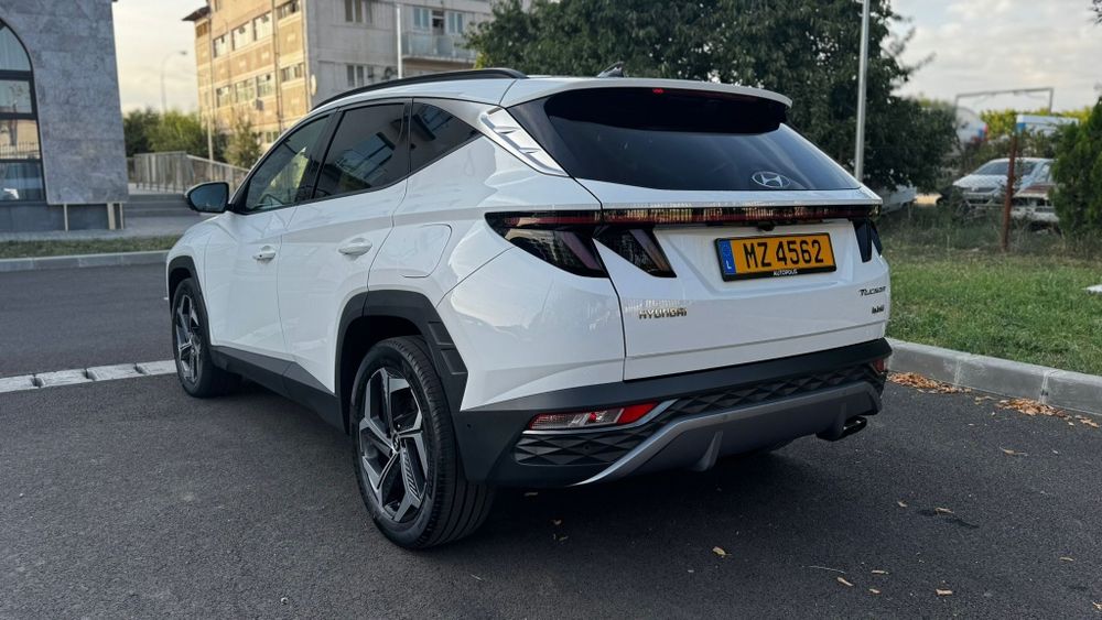 Hyundai Tucson electric/benzina 2021