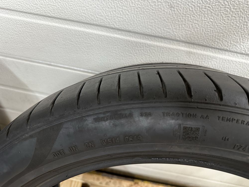 Летни гуми 275/40/21 2 броя Pirelli