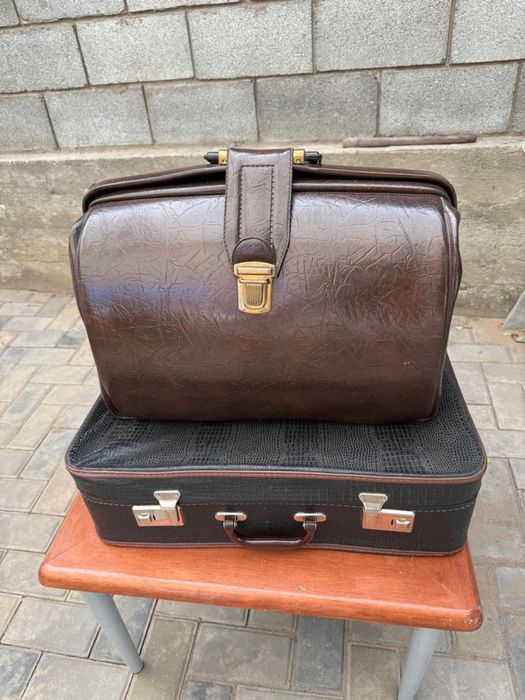 Чемоданы саквояж