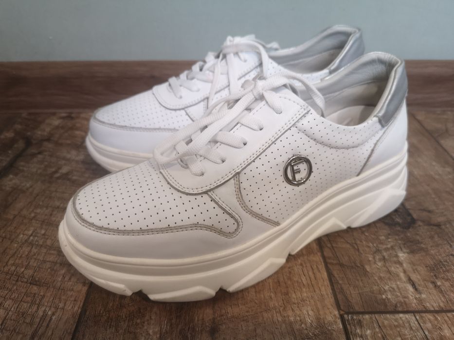 Обувки естествена кожа, номер 40