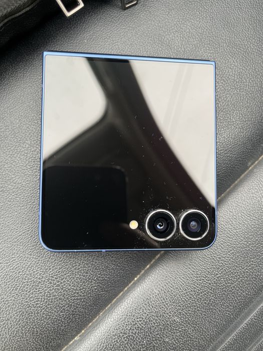 Samsung flip 7 512 GB nou