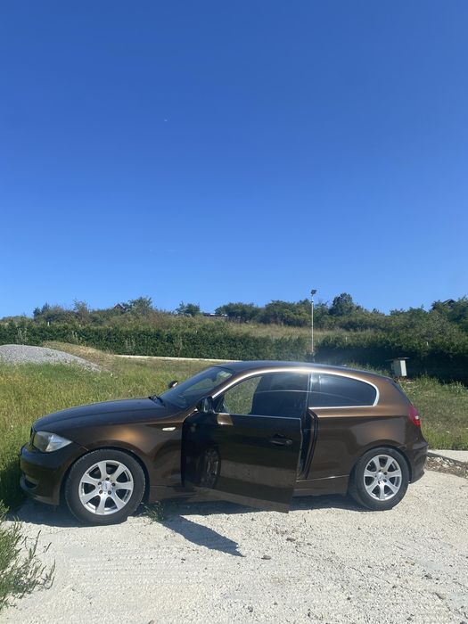 BMW Seria 1 – 2.0 benzina / 122 CP / manuala / editie Lifestyle
