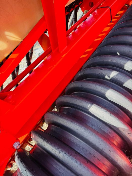 Semanatoare cu discuri Kuhn Integra Combiliner an2020 Gaspardo Monosem