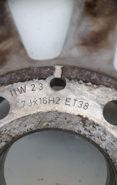 Set jante aliaj 16 Inch, 5 X 112 / 7Jx16H2 ET38  A2124010002 Mercedes