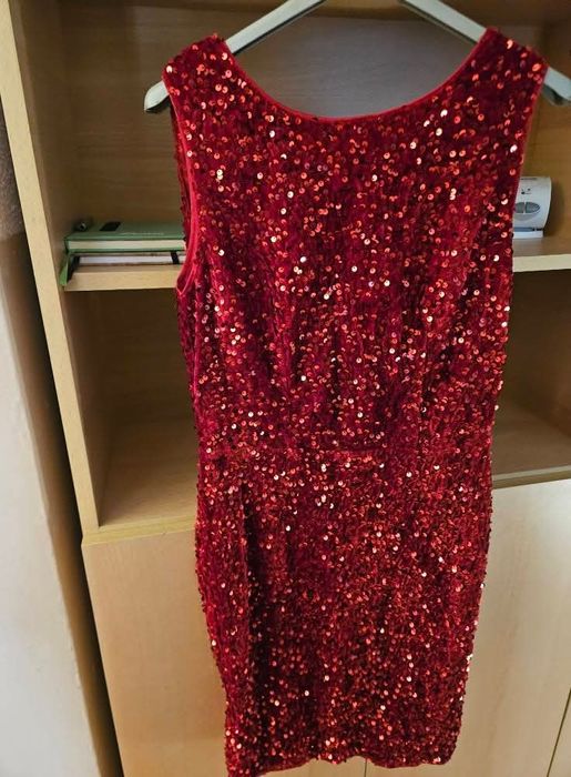 Rochiță nouă fără etichetă