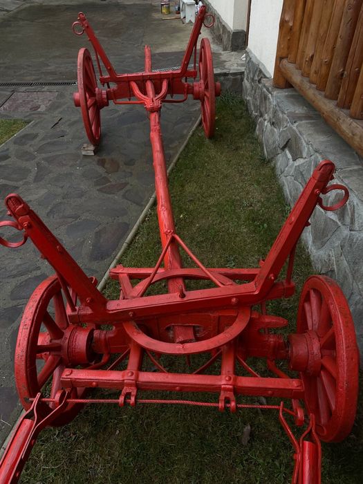 Se vinde căruță rustică pentru decor recondițonată.