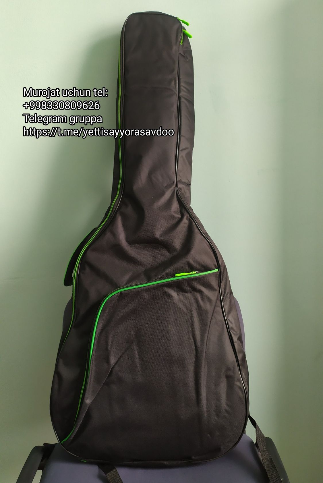 Gitara uchun chiroyli rangdagi chexollar