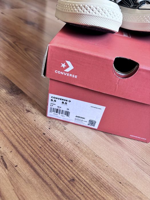 Кецове Converse НОВИ 39,5 черни