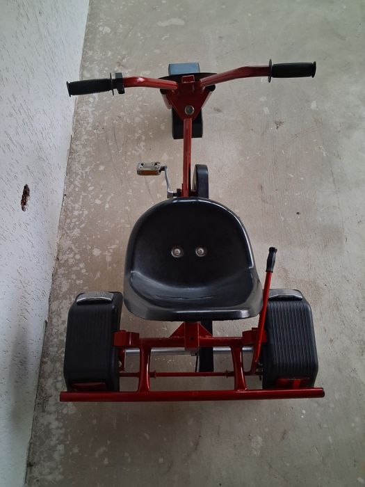 Kart cu pedale Pentru copi