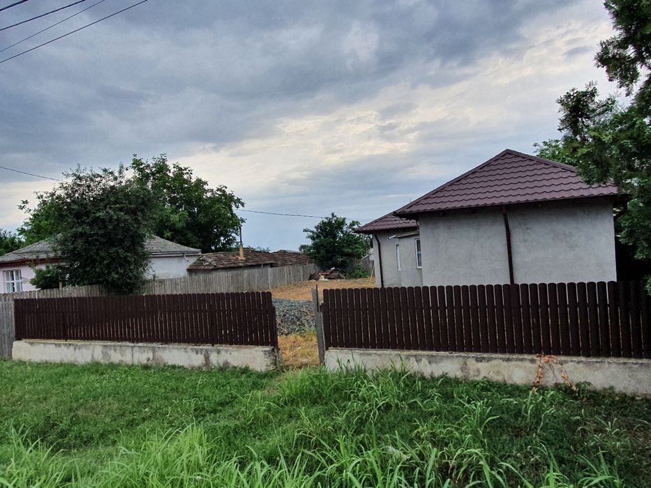 Casa de Vânzare, Dunărea