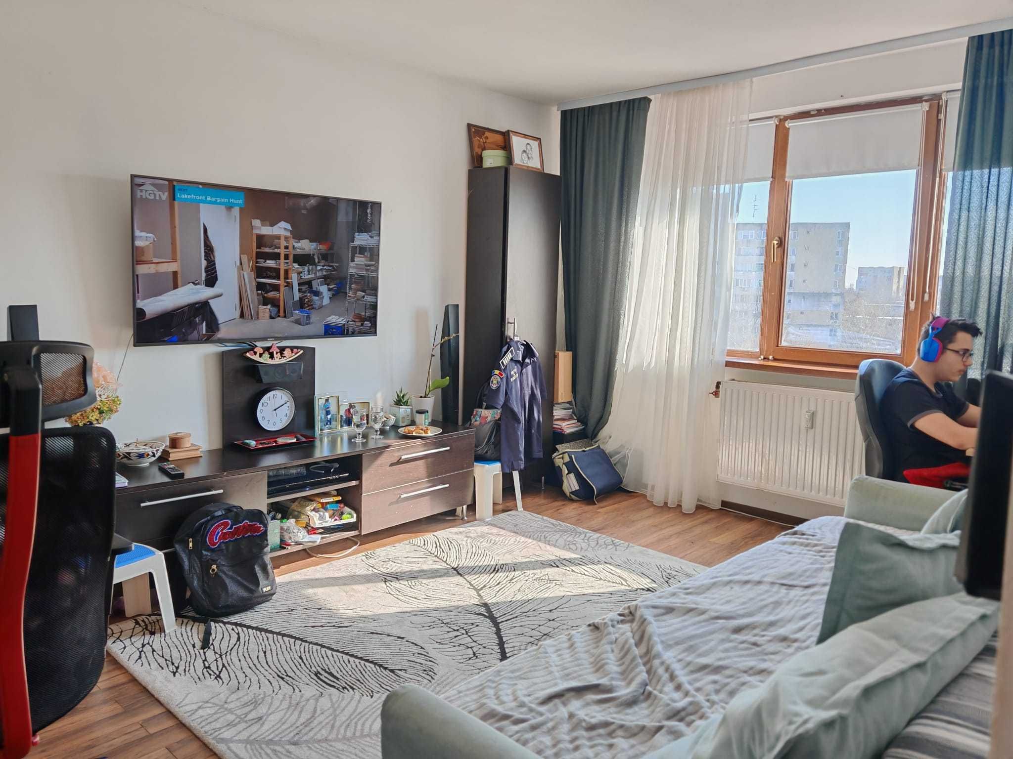 Vanzare apartament 2 camere mobilat, utilat Bdul Alexandru Obregia