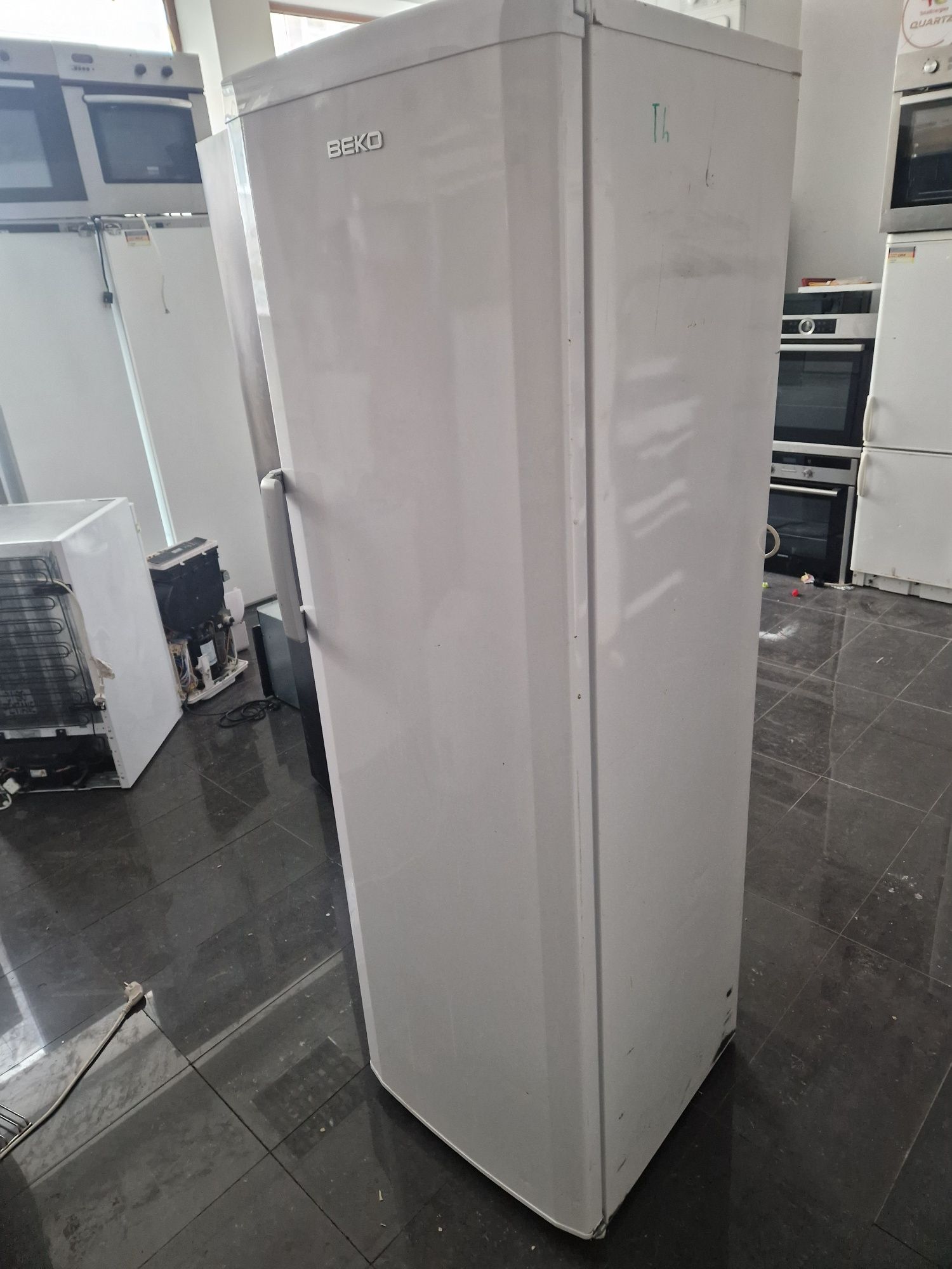 Хладилник Beko 272 литра А++