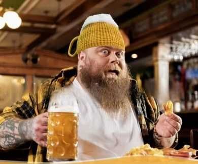 Плетената бирена шапка