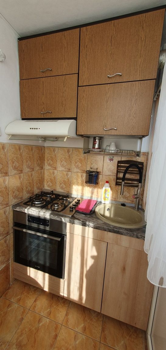 Închiriez apartament 2 camere