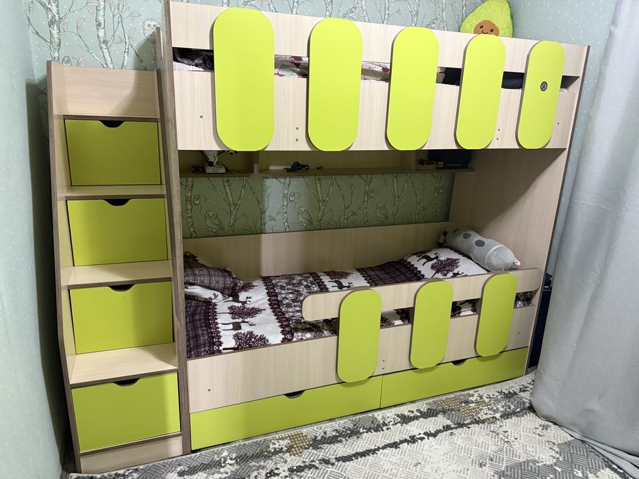 Продам детский гарнитур