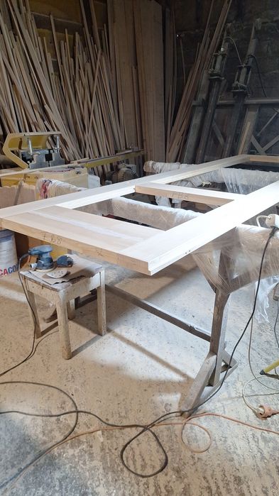 Finisaje manual lemn Reparații vopsit