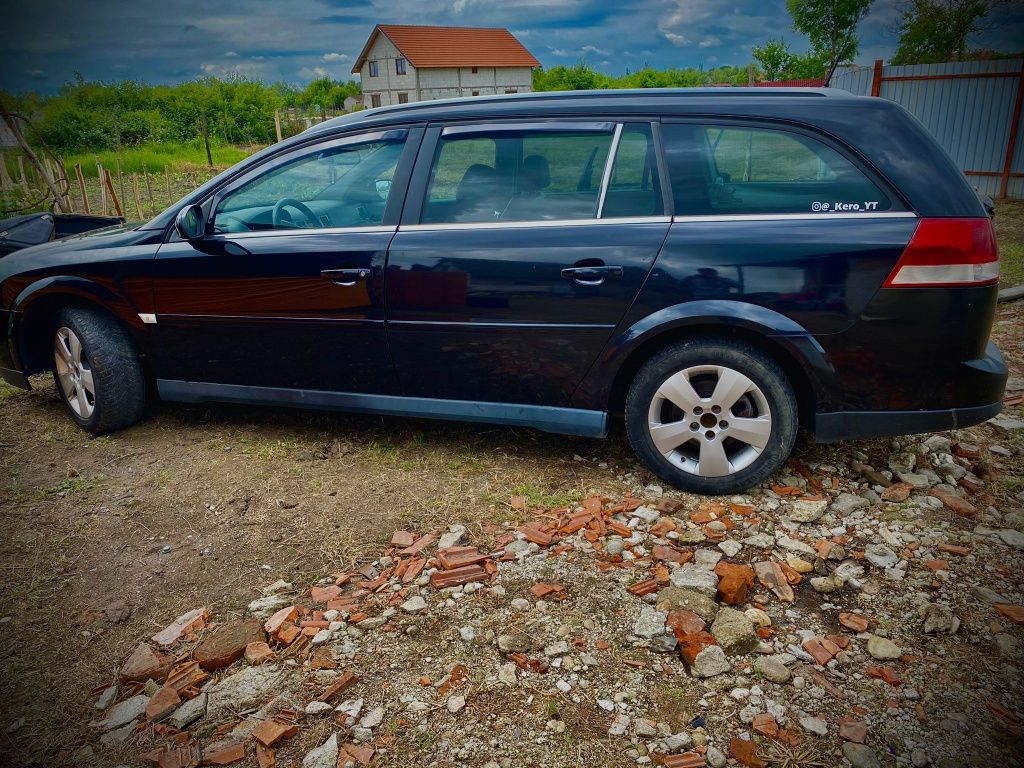 Vand sau schimb opel Vectra