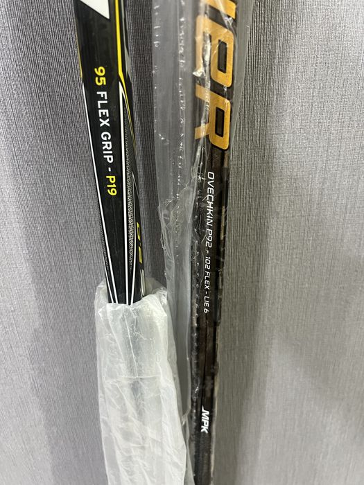 Клюшки Bauer, CCM (Sr, правый хват)