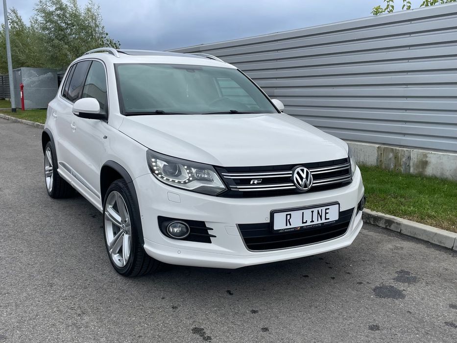 Volkswagen Tiguan R-LINE/4X4/Trapa Panoramica/Bi-Xenon/CameraMarsarier
