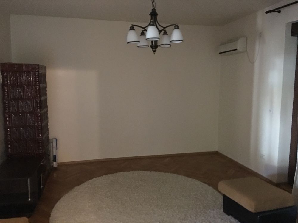 Inchiriez ap 3 camere , mobilat echipat, ultracentral